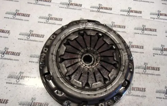 Toyota Avensis T270 Pressure plate 3121005130B