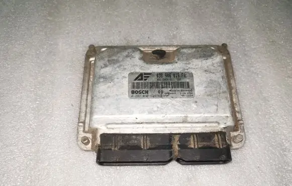 Volkswagen Sharan Engine control unit/module 038906019FA 0281010629