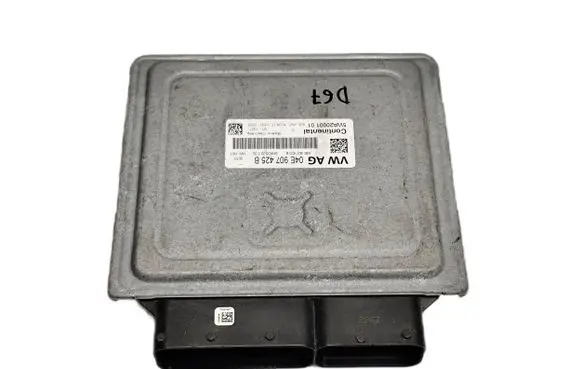 Volkswagen Touran II Engine control unit/module 04E907425B 5WA2000101