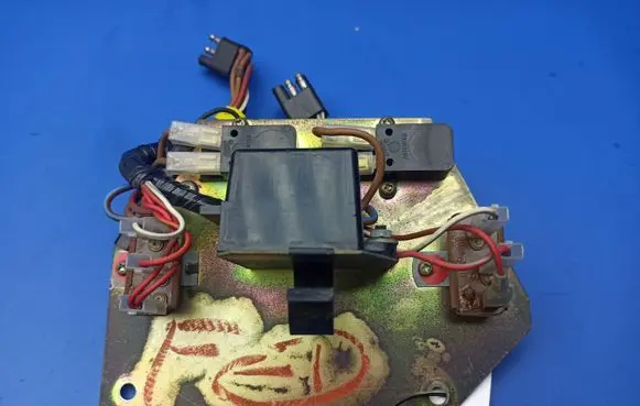 Jaguar XJS Fuse module PEKTRON