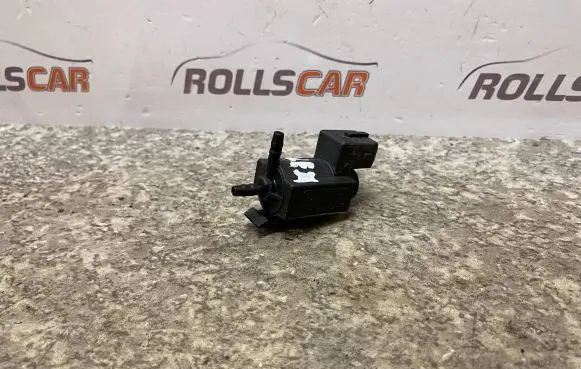 BMW X5 E70 Turbo solenoid valve 72234100 1742712