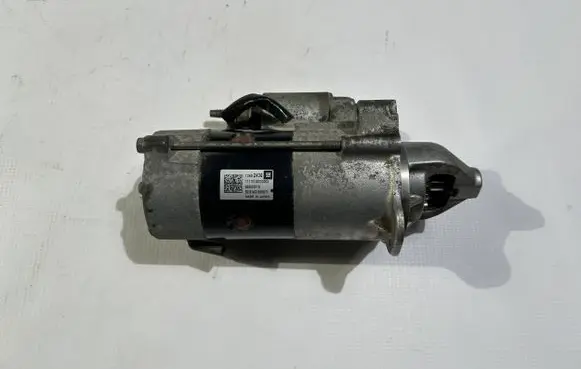 Chevrolet Camaro Starter motor 12652436