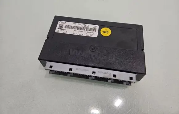Audi A8 S8 D4 4H Suspension control unit/module 4H0907553E 4461570500