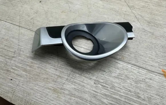 Porsche Cayenne (92A) Dashboard glove box trim 7P5857221M 958552221006BB 2644220