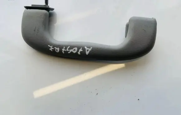 Opel Zafira B Front interior roof grab handle 317382836