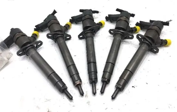 Volvo S60 Fuel injectors set 8658352