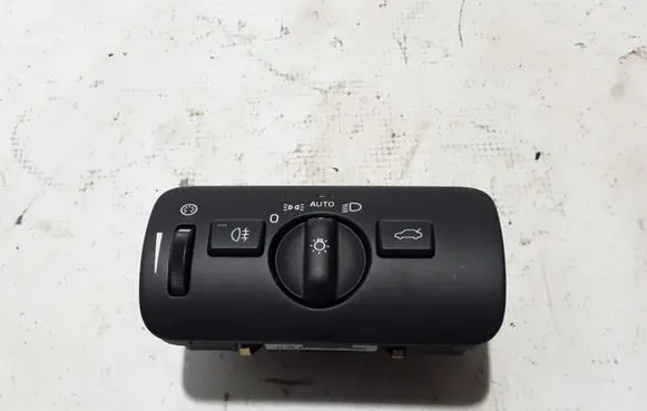 Volvo V40 Light switch 31443831