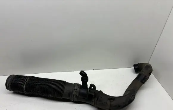 Volkswagen Golf IV Intercooler hose/pipe 446037