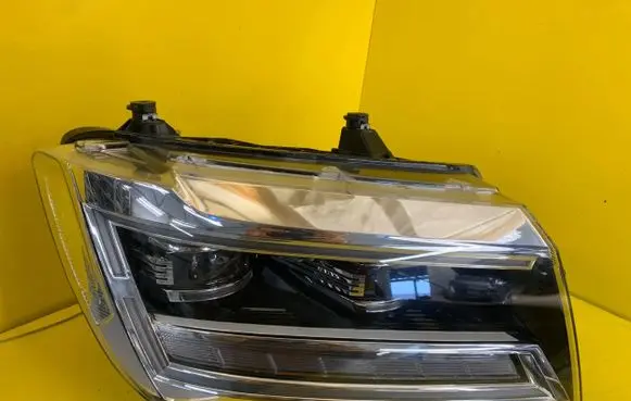 Volkswagen Crafter Headlight/headlamp 7C1941036C