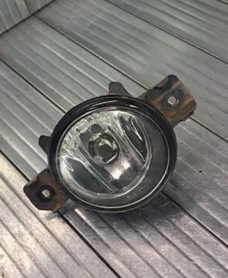 Nissan X-Trail T30 Front fog light 2615089905 89202705