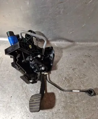 Clutch pedal
