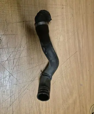 Opel Insignia B Engine coolant pipe/hose 39087121