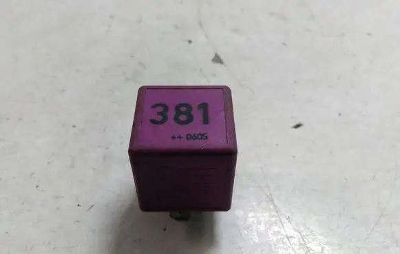 Audi A6 S6 C6 4F Other relay 431951253G