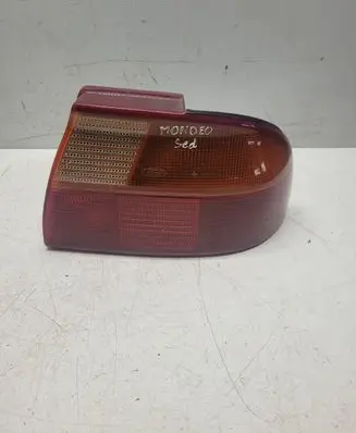 Ford Mondeo MK I Rear/tail lights 93BG13N004AA