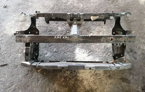 Nissan Qashqai+2 Radiator support slam panel