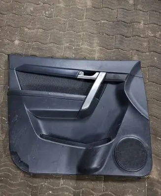 Chevrolet Captiva Front door card panel trim 96476467