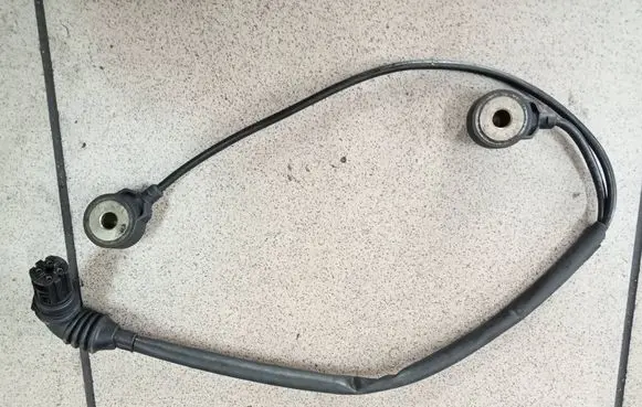 Detonation knock sensor