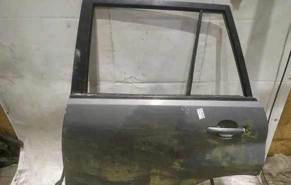 Suzuki Grand Vitara II Rear door PILKOS