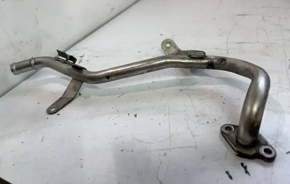 Mercedes-Benz B W246 W242 Intercooler hose/pipe 210612DA