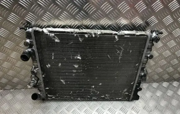 Renault Megane I Coolant radiator