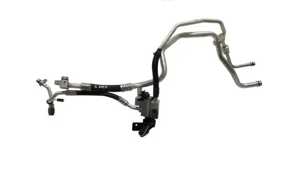 Nissan Leaf I (ZE0) Air conditioning (A/C) pipe/hose 92444-3NL0B 92450-3NL0B