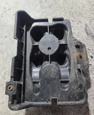 Seat Toledo II (1M) Battery tray 1J0915333