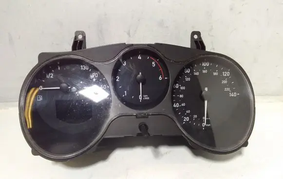Seat Altea XL Speedometer (instrument cluster) 5P0920923A