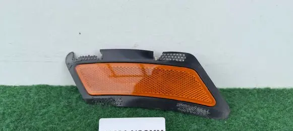 BMW 2 F22 F23 Rear tail light reflector 7848621