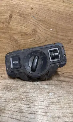 Volkswagen PASSAT B6 Light switch 