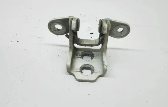 Fiat Freemont Rear door upper hinge 2mo62v