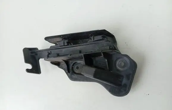 Volkswagen Golf Plus Front bumper mounting bracket 5M0807184 4K0807184