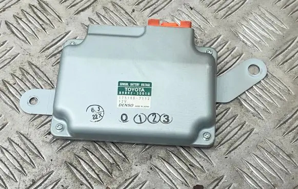Lexus GS 300 350 430 450H Other control units/modules 8989230010