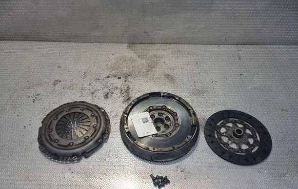 Citroen Berlingo Clutch set kit 330000242 9653295680