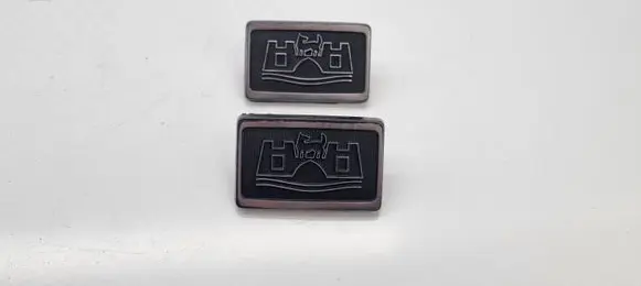 Volkswagen Jetta II Fender model badge letters 165853688A