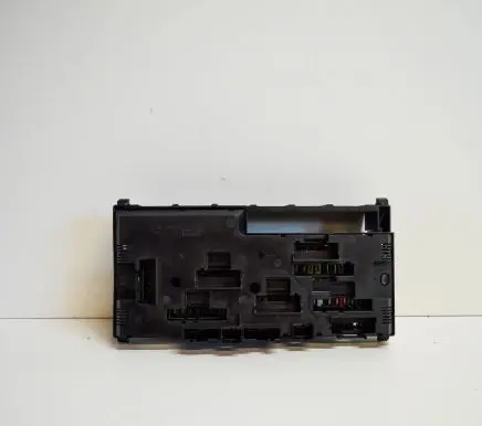 BMW 5 F10 F11 Fuse box set 9234421