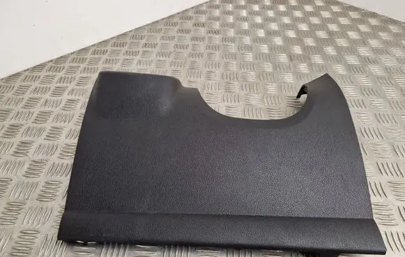 Dashboard lower bottom trim panel