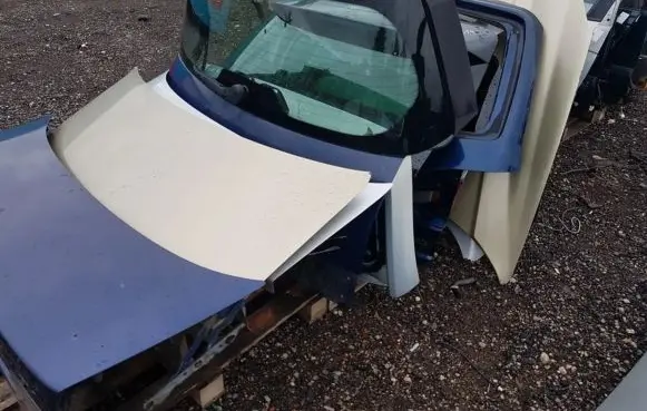 Volvo V50 Tailgate/trunk/boot lid sidabrnis