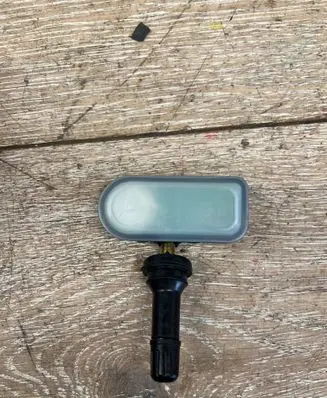 Dodge PickUp RAM SRT-10 Tire pressure sensor 68249197AA