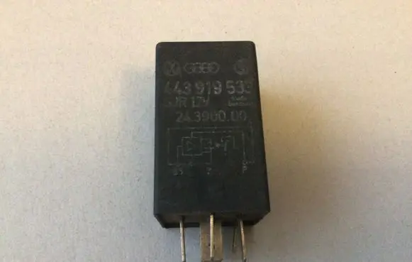 Audi A4 S4 B5 8D Other relay 321955531A
