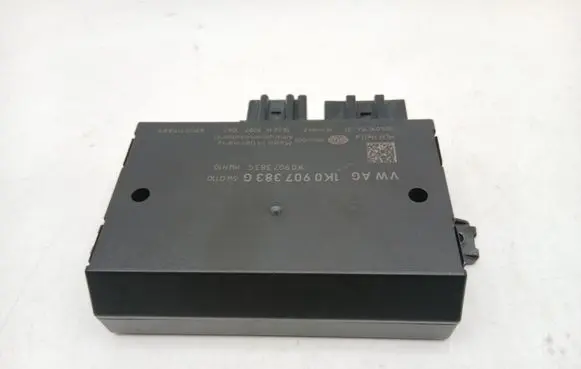 Volkswagen Touran II Tow bar trailer control unit/module 1K0907383G