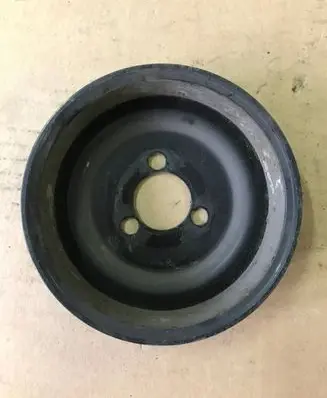 Volkswagen Golf Plus Water pump pulley 03D121029B