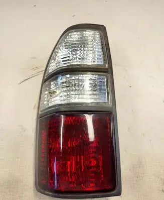 Toyota Land Cruiser (HDJ90) Rear/tail lights 8156160550 113382B
