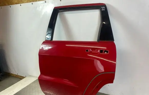 Jeep Grand Cherokee Rear door