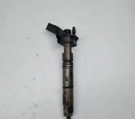 Mercedes-Benz E W211 Fuel injector 130727 0986435