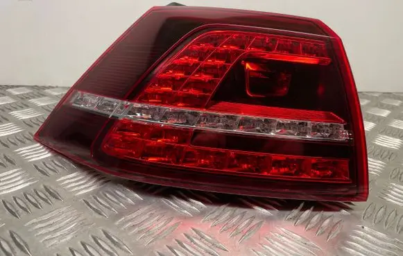 Volkswagen Golf VII Rear/tail lights 5G0945207