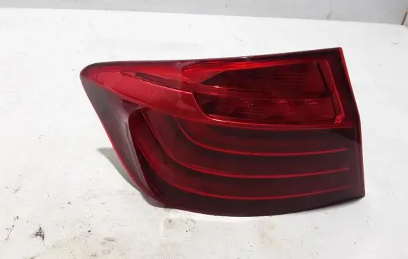 BMW 5 F10 F11 Rear/tail lights 7306161