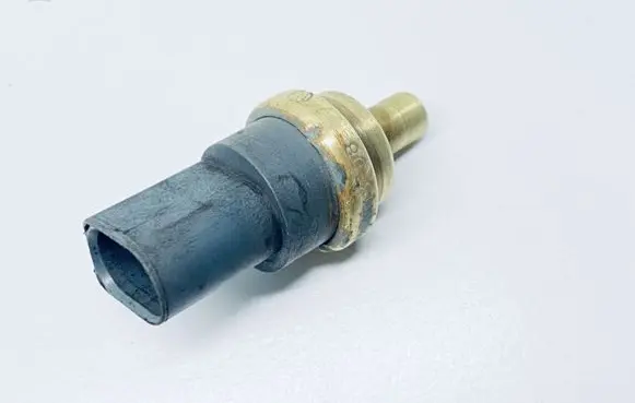 Coolant temperature sensor