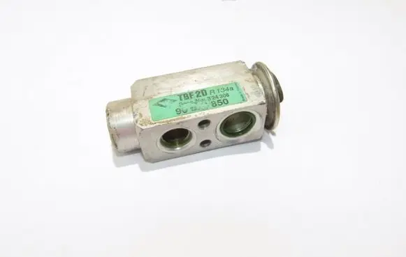 Opel Astra G Air conditioning (A/C) expansion valve 
