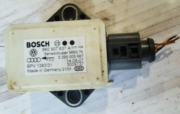 Audi A4 S4 B8 8K ESP acceleration yaw rate sensor 8K0907637A