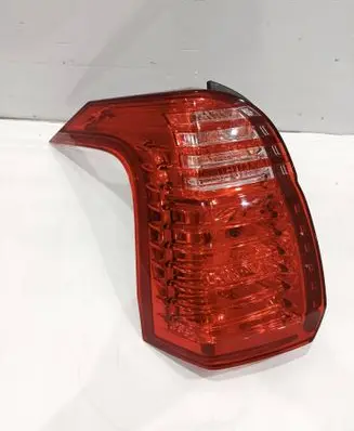 Peugeot 5008 Rear/tail lights 9672666580